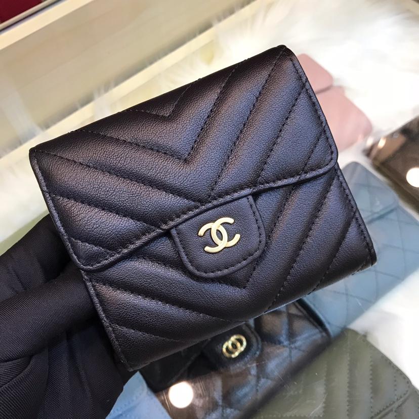 Best-Price-Chanel-Classic-Small-Zipped-Wallet-Lambskin-Leather-Gold-Tone-Metal-Black.jpg