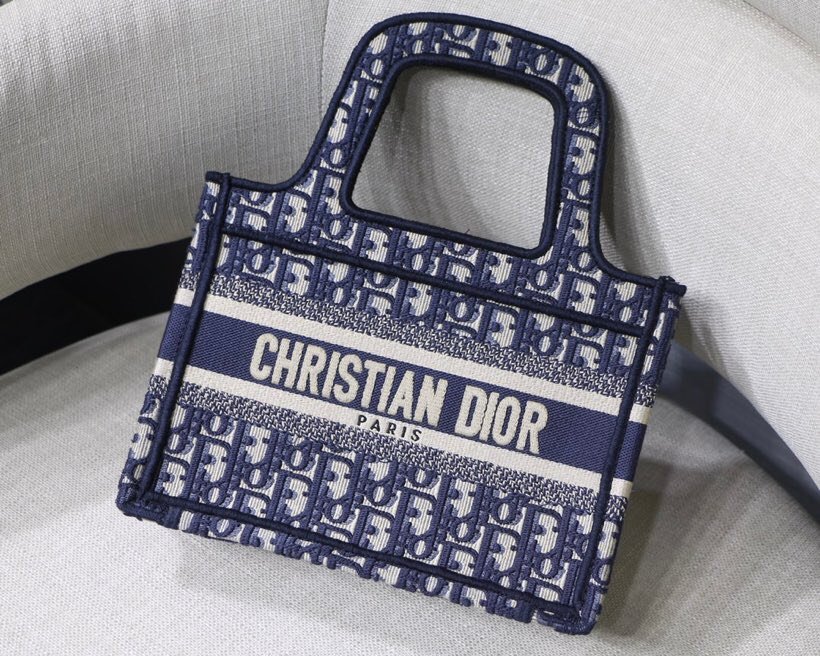 Replica-Blue-Dior-Mini-Dior-Book-Tote-Dior-Oblique-Embroidered-Canvas-Bag.jpg