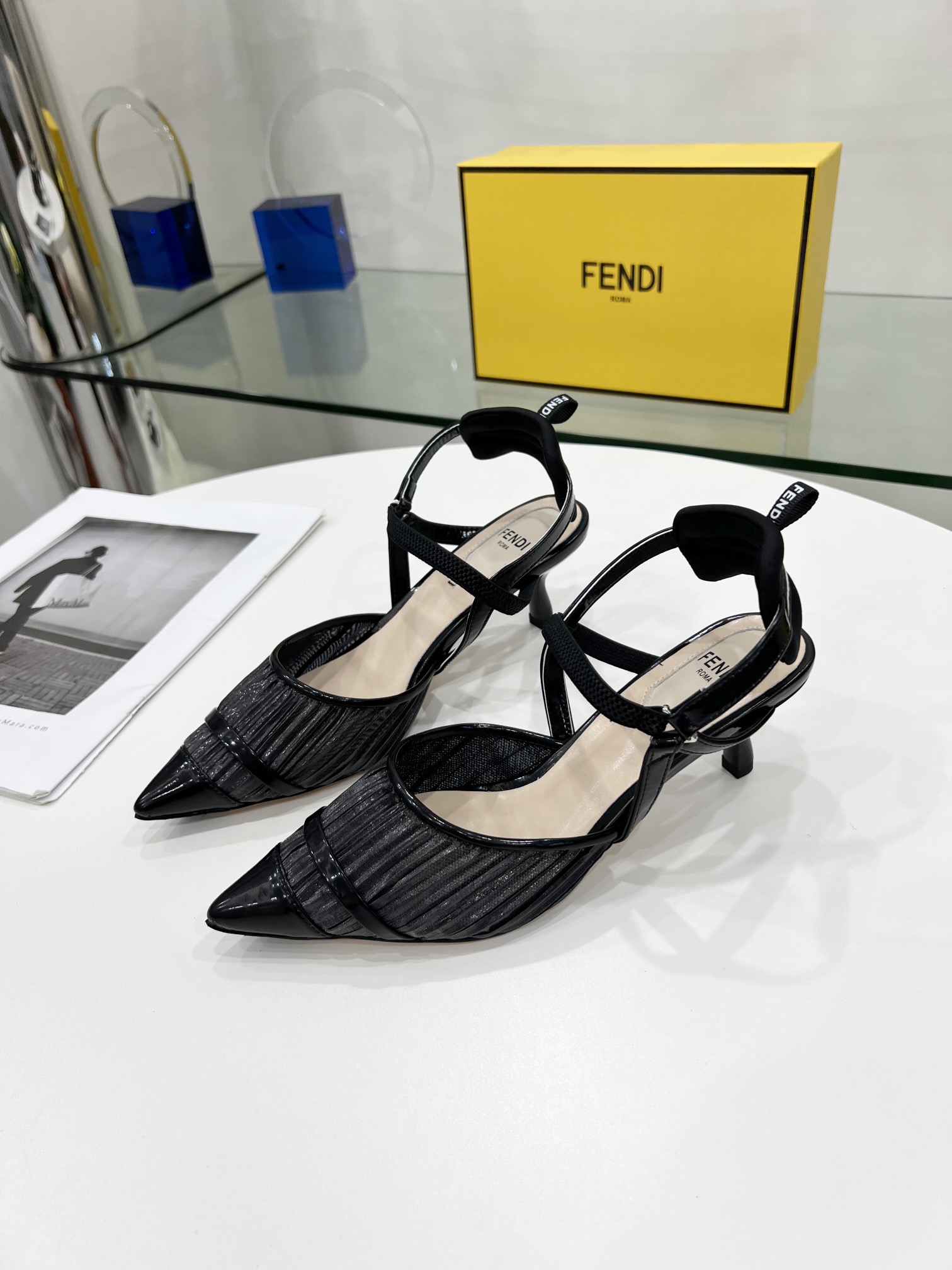 Fendi-Women-Colibri-Pumps-0018-35-42.jpg