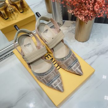 Fendi Women Colibri Pumps-0042 35-42