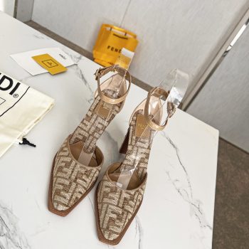 Fendi Women Colibri Pumps-0053 35-42