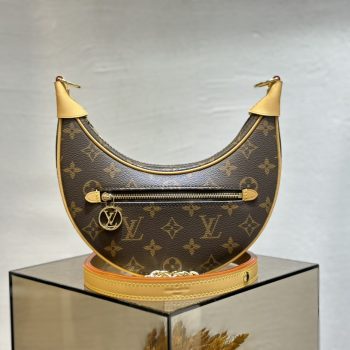 Louis Vuitton M81098 Loop Monogram Coated Canvas