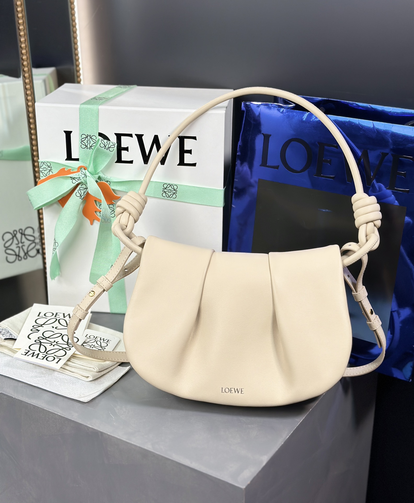 Loewe-Paseo-Satchel-in-Shiny-Nappa-Calfskin-Angora.jpg