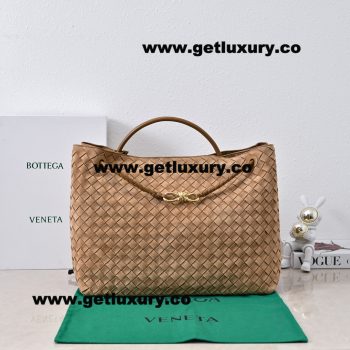 Bottega Veneta Large Andiamo 45cm Top handle bag in Supple Intrecciato Deerskin Caramel