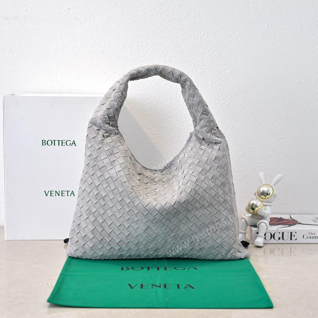 Bottega-Veneta-Medium-Hop-Shoulder-Bag-with-Intrecciato-Craftsmanship-in-Smooth-Suede-46cm-Grey.jpg