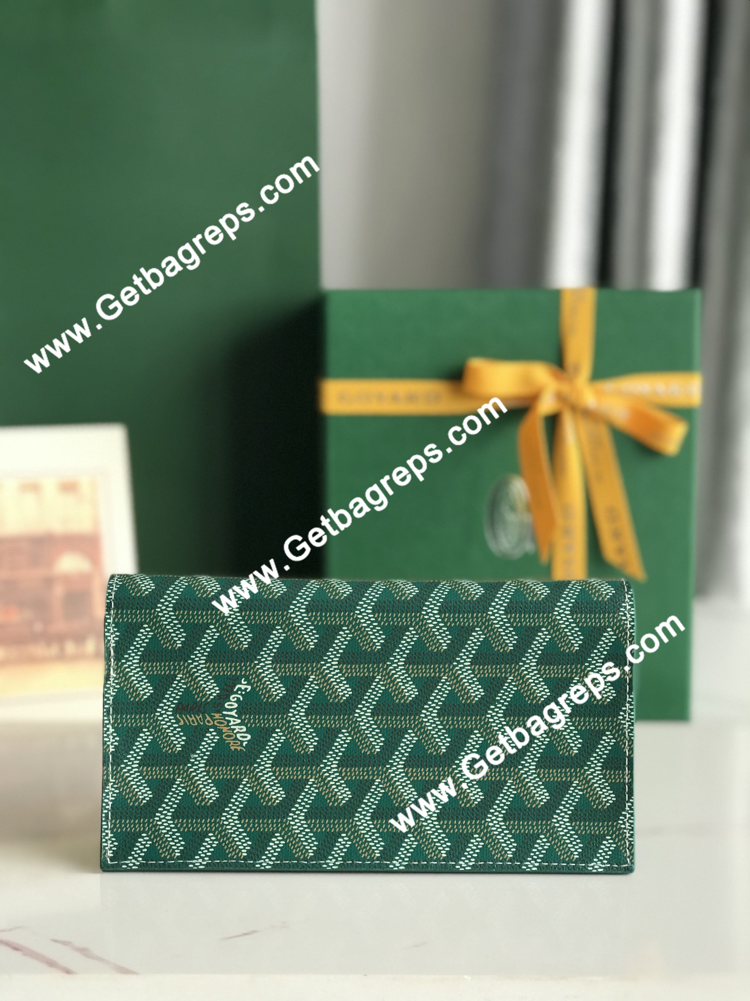 Goyard-Saint-Lambert-Wallet-020613-4.jpg