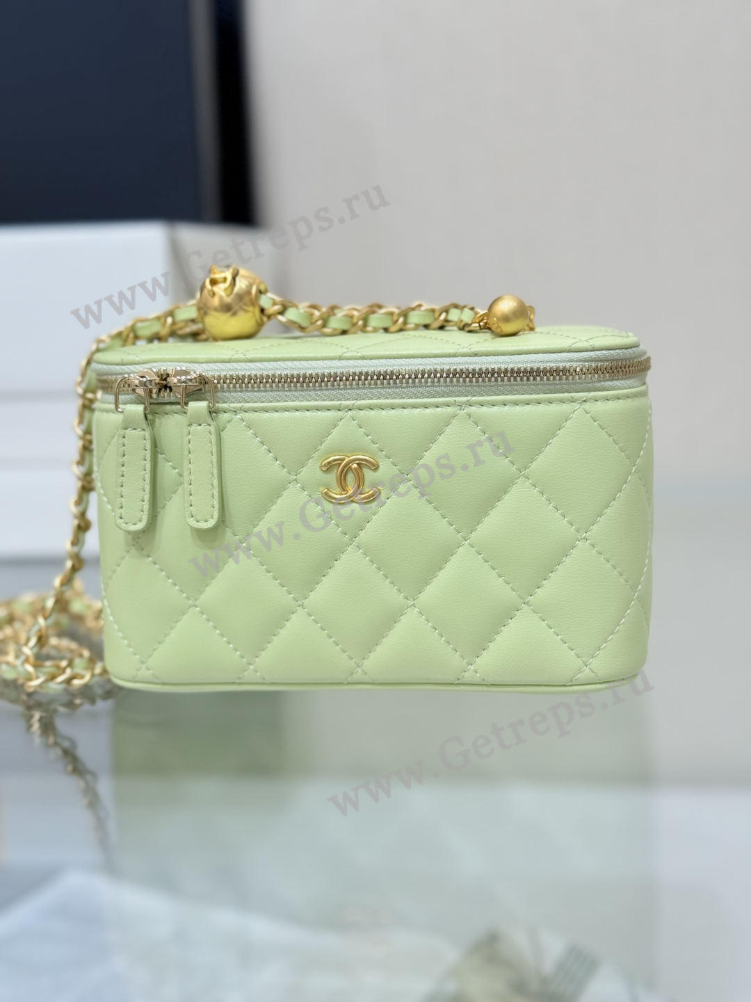 Chanel-Vanity-Case-Large-Green.jpg