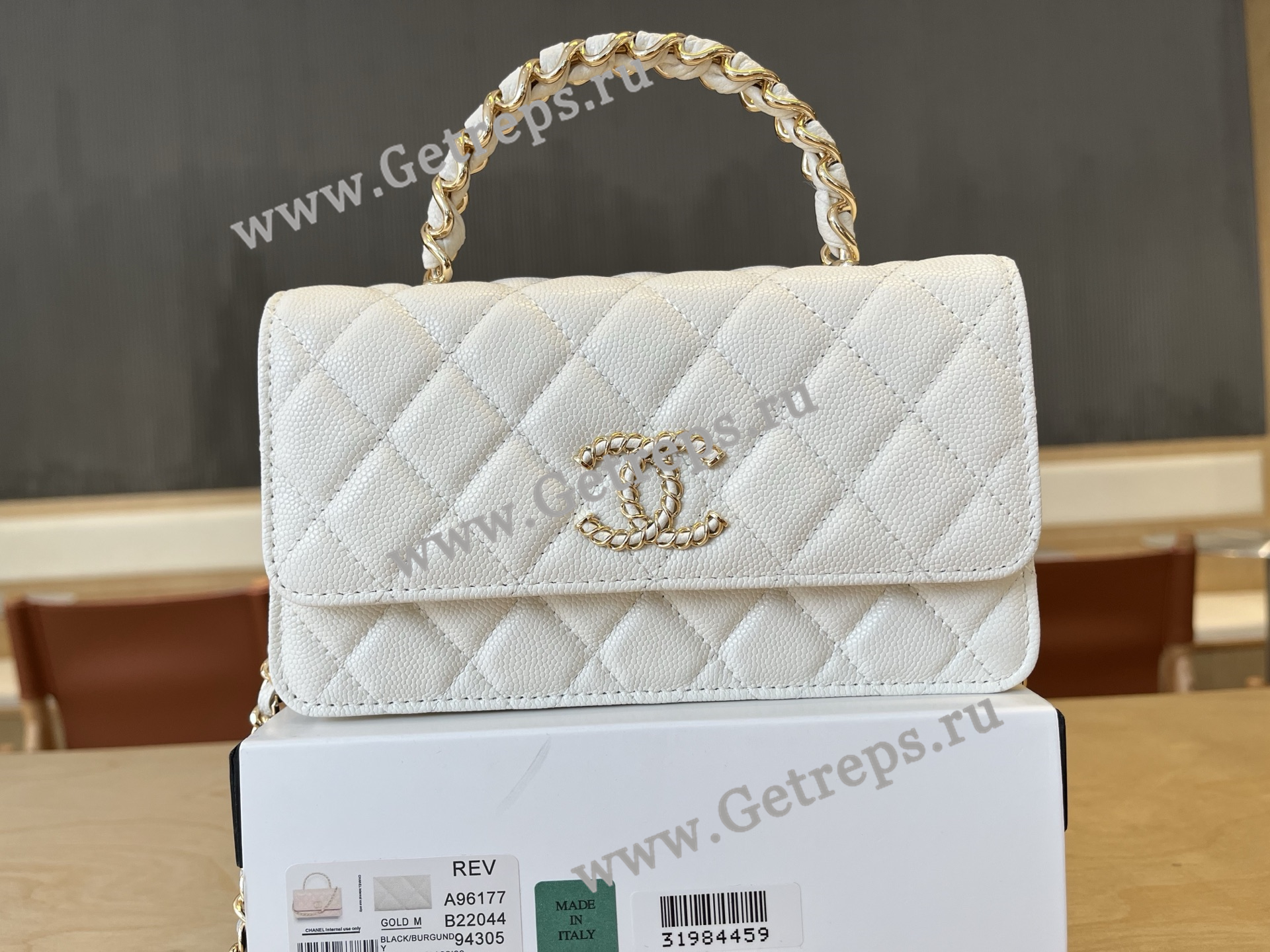 Chanel-A96177-Handle-WOC-Wallet-On-Chain-Gold-Hardware-White-Quilted-Grained-Calfskin.jpg