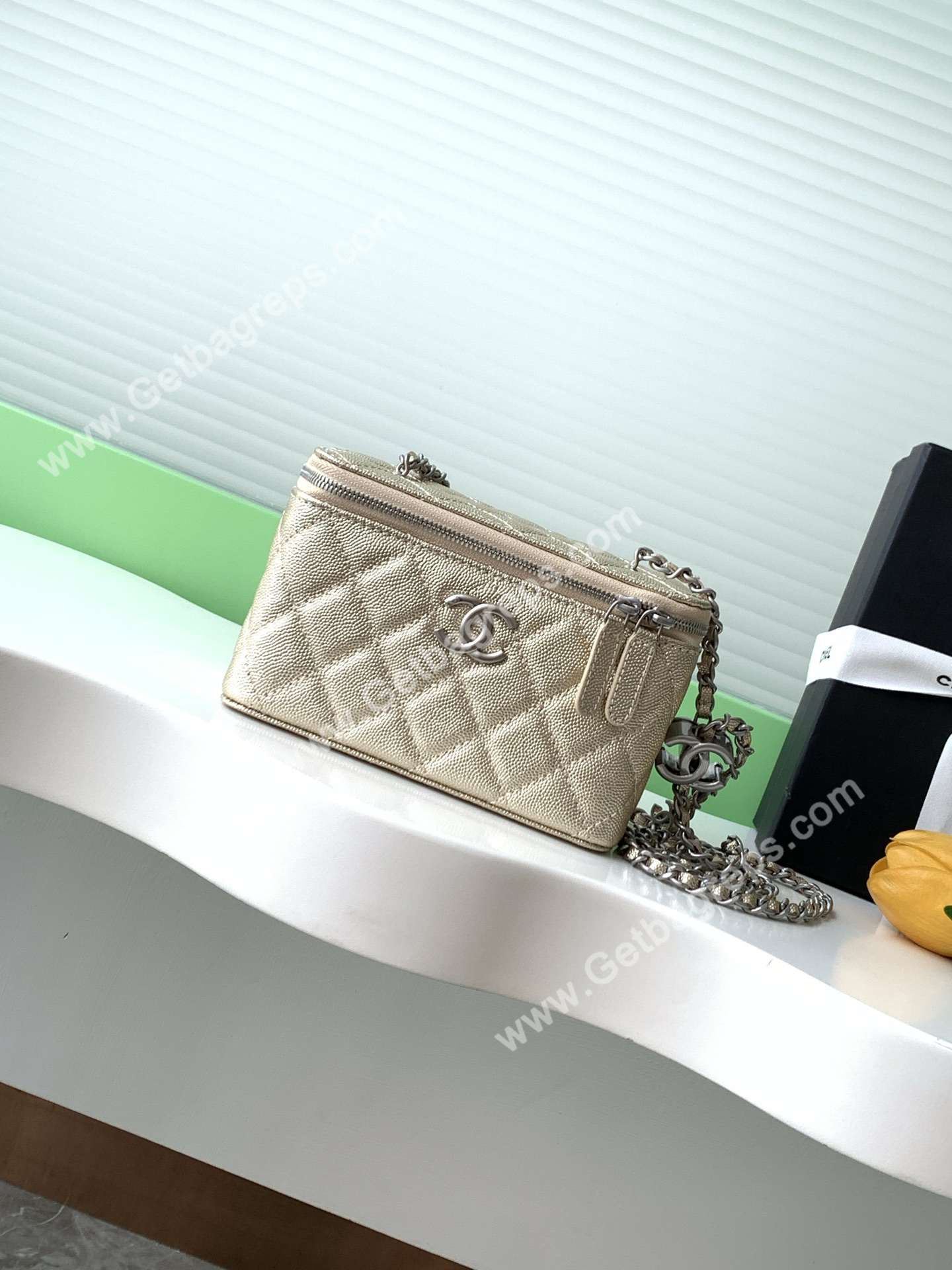 Chanel-AP3940-Caviar-Vanity-Bag-Gold.jpg
