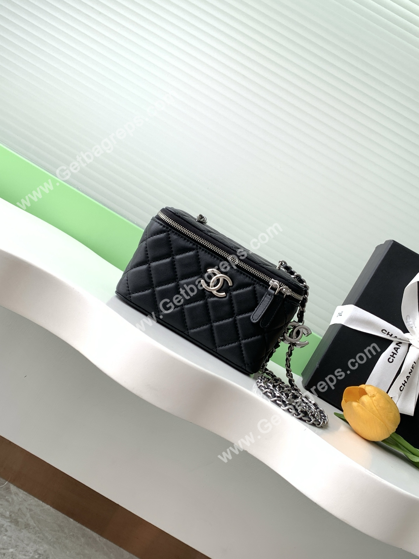 Chanel-AP3940-Shiny-Lambskin-Vanity-Bag-Black.jpg