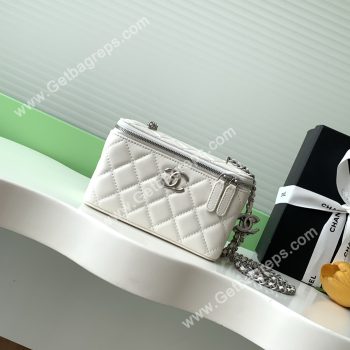 Chanel AP3940 Shiny Lambskin Vanity Bag White